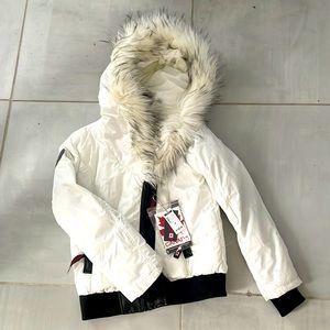 Canada jacket new !